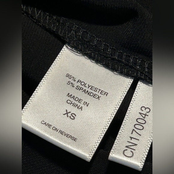 New York & Co Cold off Shoulder micro mini Dress women’s XS oversized top black - Picture 13 of 14